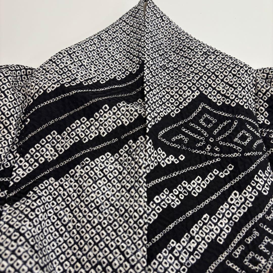 サラ　AK-7092 AK-6983 振袖 モノトーン 総絞り 箔押しの