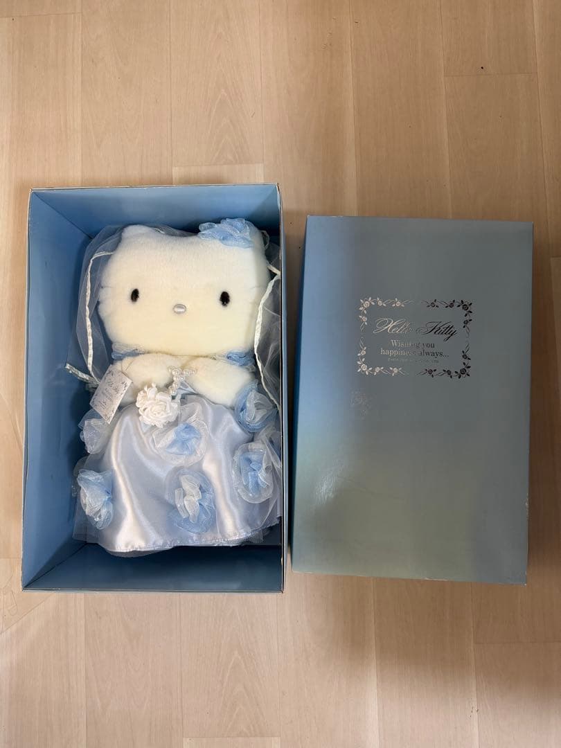 ハローキティ ウェディングドール