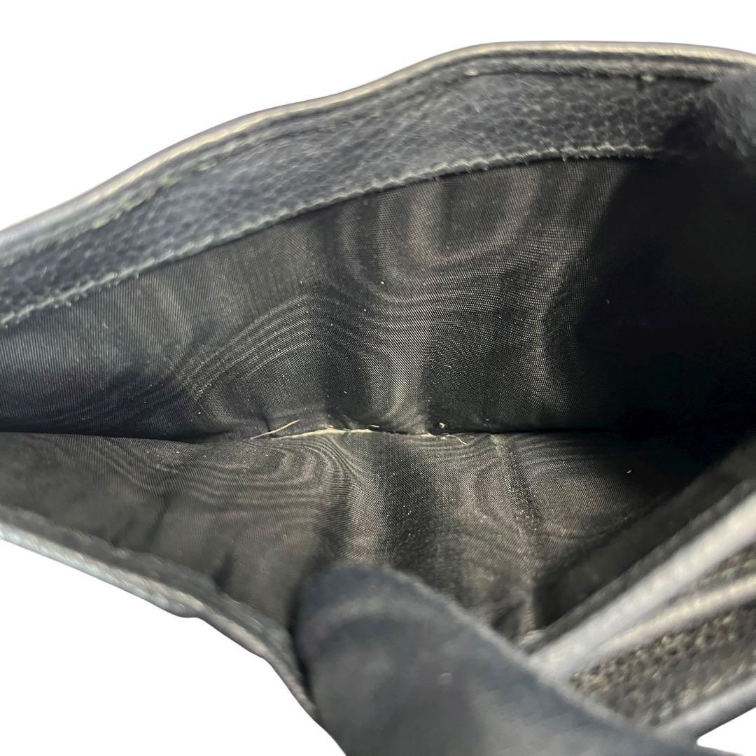 レア✨プラダ 二つ折り財布 ヴィッテログレイン ロゴ金具 バイカラー 黒 赤