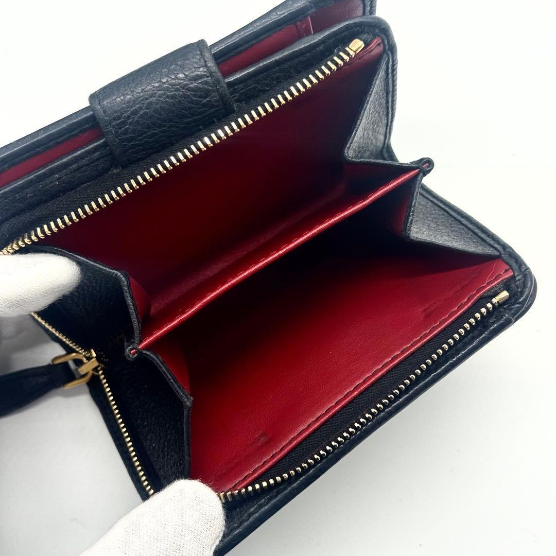 レア✨プラダ 二つ折り財布 ヴィッテログレイン ロゴ金具 バイカラー 黒 赤