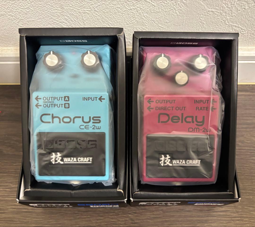 10/31で出品終了 BOSS Waza CE-2w & Delay DM-2w