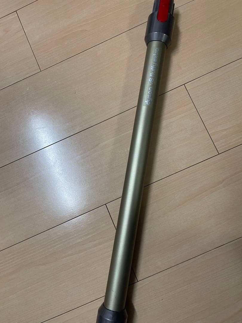 Dyson V8 コードレス掃除機　fluffy extra