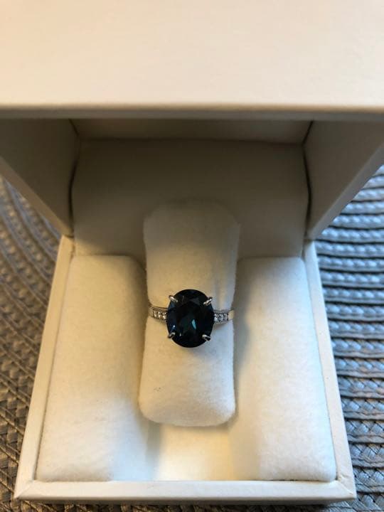 ロンドンブルートパーズ