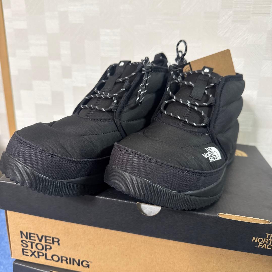 ノースフェイス　ヌプシ　チャツカ