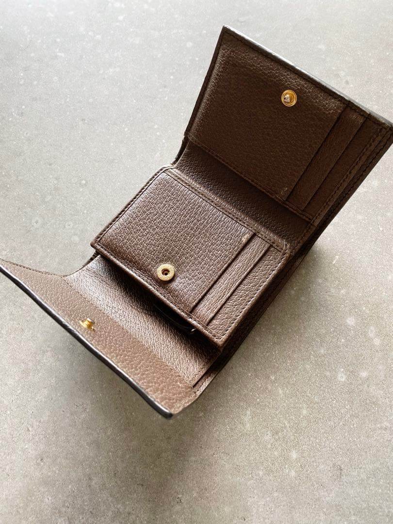 GUCCI グッチ 三つ折り財布　ケース　カードケース