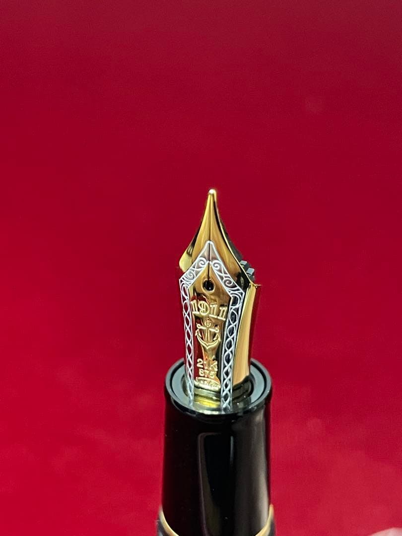 旧刻印　バイカラー　新品未使用　セーラー万年筆　21K HM(中字) 美品