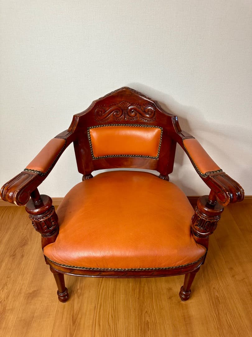 K*K様 イタリア製 レザー アームチェア②