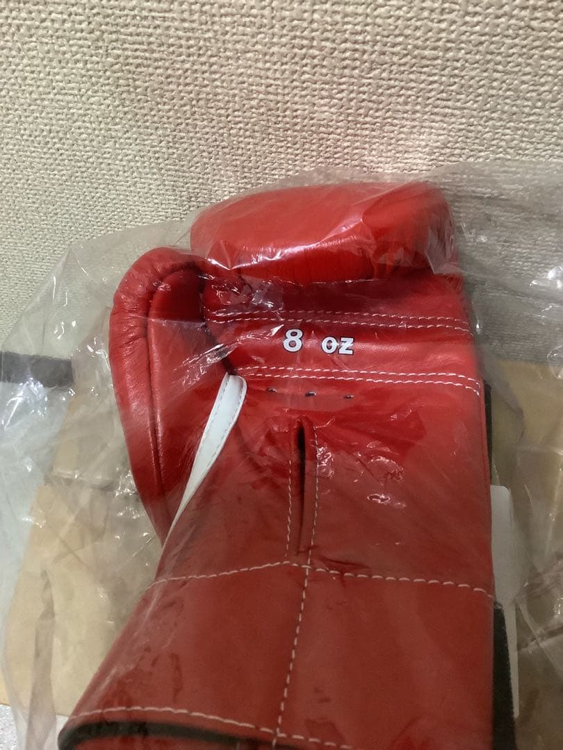 Winning ウイニング　ボクシンググローブ　8オンス　レッド