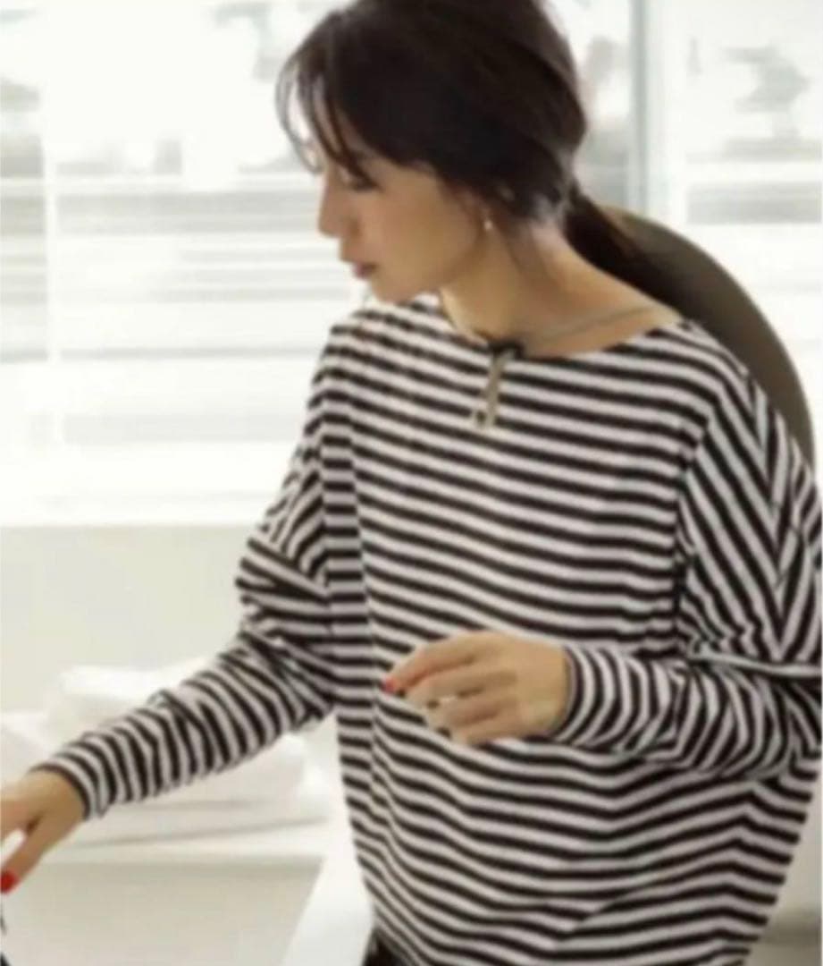 東原亜希　Mother FORMEのラッシュガード