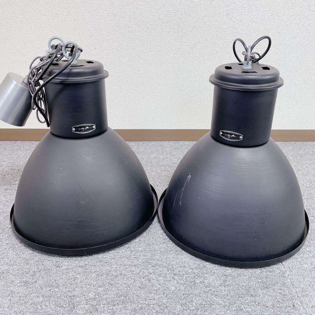 ２つです。ハモサ ハントランプ ペンダントランプ CM-002 黒