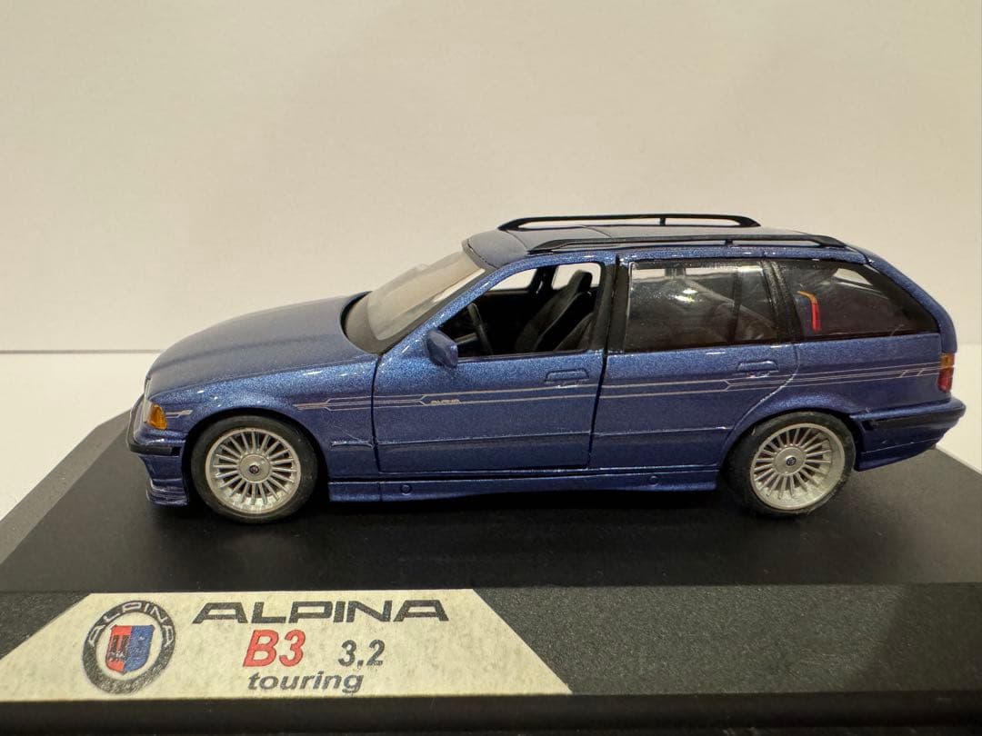 JM-model BMW アルピナ B3 3.2 ドイツ職人によるカスタム