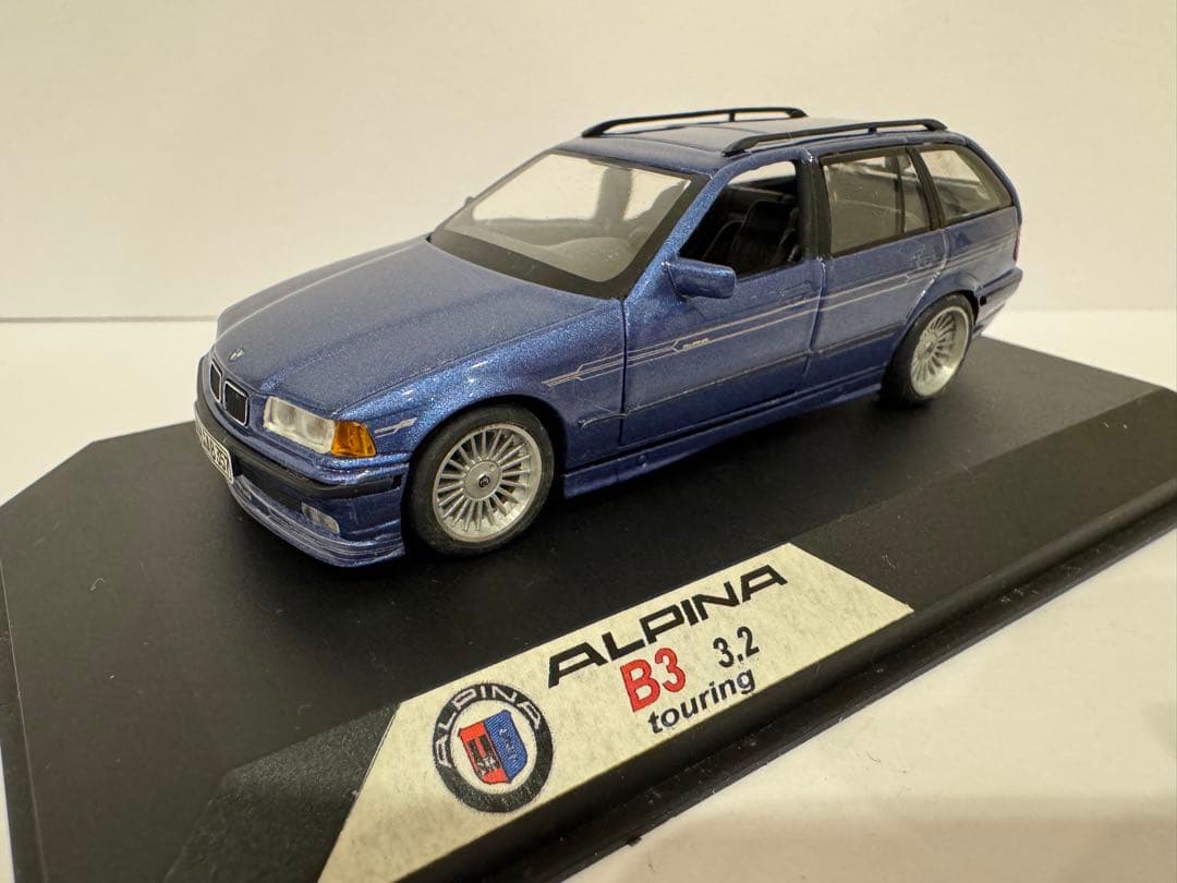 JM-model BMW アルピナ B3 3.2 ドイツ職人によるカスタム