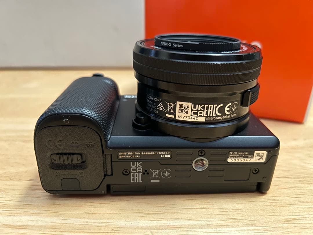 Sony ZV-E10 ミラーレスカメラ 16-50mmレンズ付き