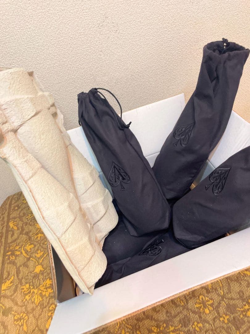 アルマンド　シルバー　レッド　グリーン　ゴールド6本空瓶セット