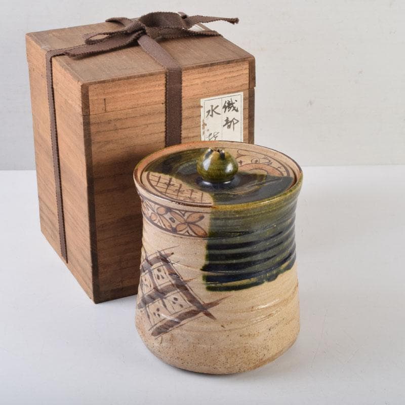 茶道具　織部焼　青織部　水指　陶印あり　時代箱　C　9077