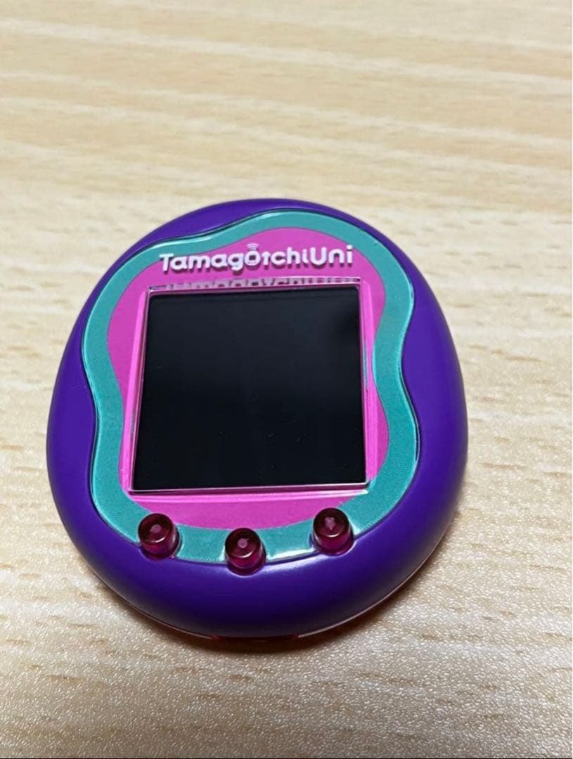 Tamagotchi Uni パープル USBケーブル付き