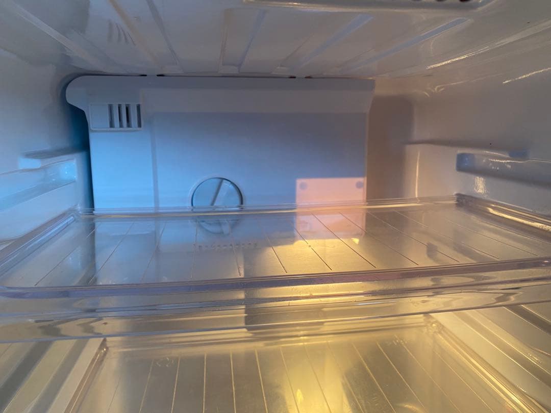 三菱 ノンフロン冷蔵庫 MR-14M-W 136L