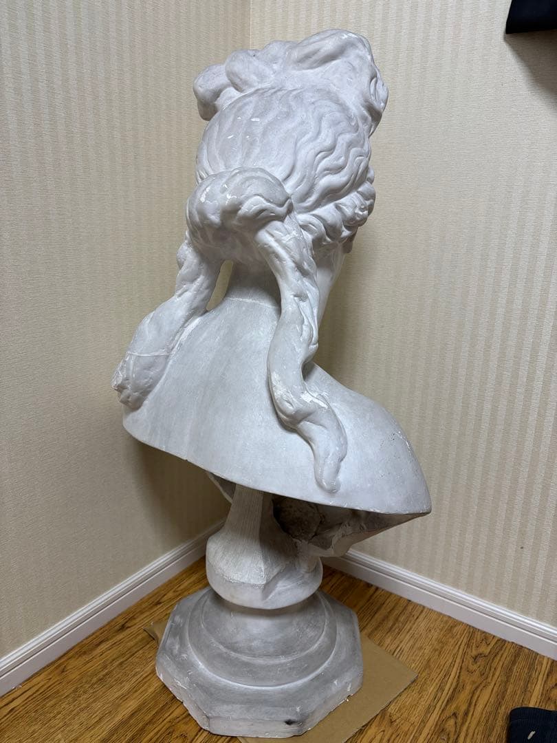 石膏像　カピトリーノのヴィーナス胸像(カッパ)　大型