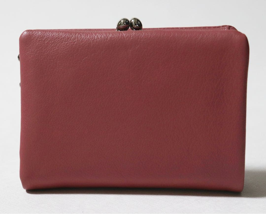 《ジル スチュアート》未使用 ハートチャーム付 やわらかレザーがま口2つ折り財布