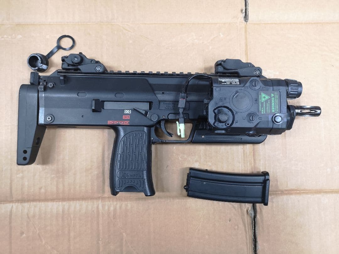 南*丸様 東京マルイ　MP7　電動ガン