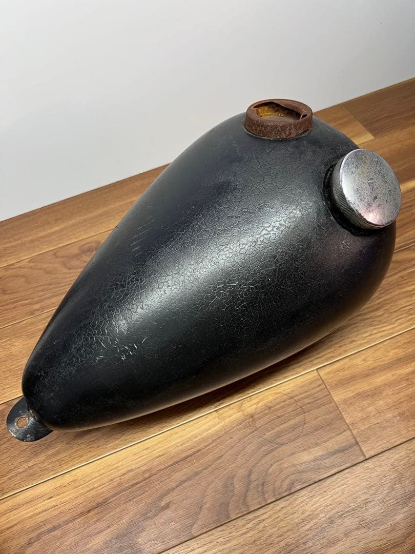 【送料込み】ガソリンタンク⭐︎ハーレーなどに