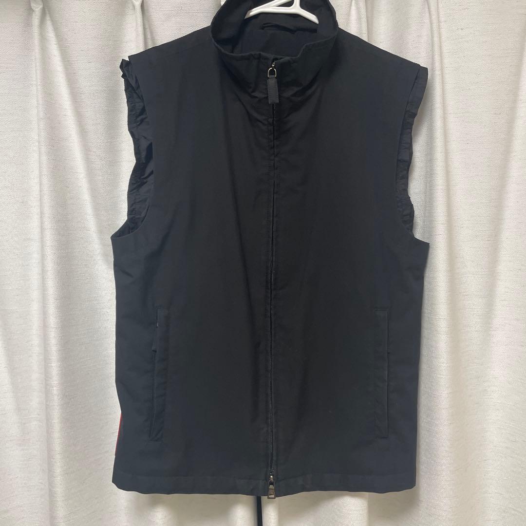 PRADAスポーツ ナイロンベスト ゴアテックス