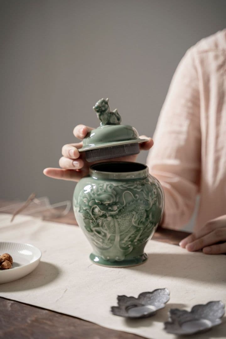 中国美術 茶筒 茶器 茶入れ 青磁 茶道具 麒麟紋 送料込み