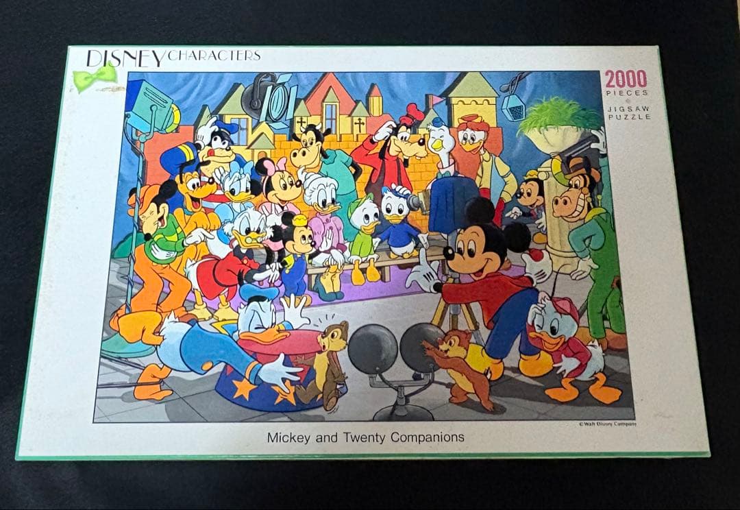 (内袋未開封)　ディズニー　ミッキーマウスと20人の仲間　2000ピース