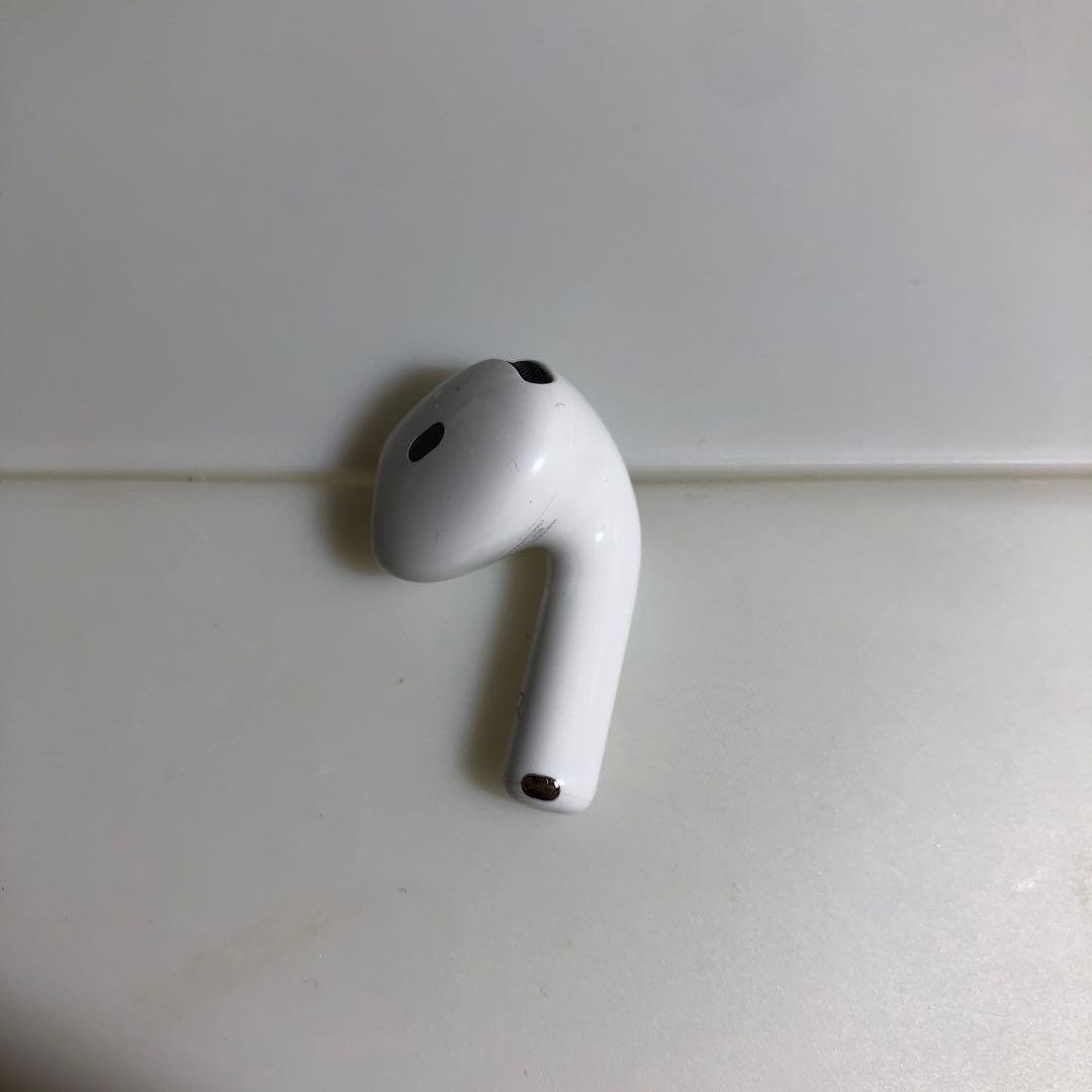 Apple AirPods 第4世代　ANC 右耳　右　右側