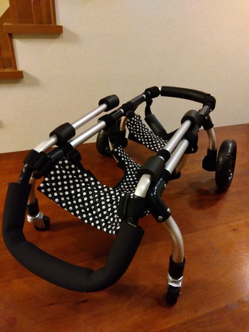 小型犬用車椅子　歩行器