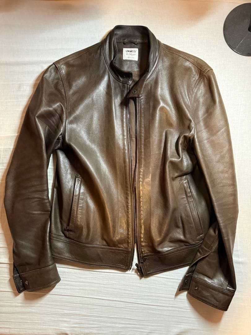 EMMETI ダークブラウン レザージャケット
