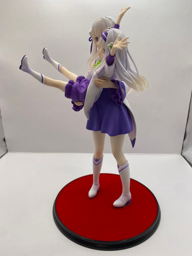 Re:ゼロから始める異世界生活　フィギュア　エミリア＆幼少期エミリア 1/7