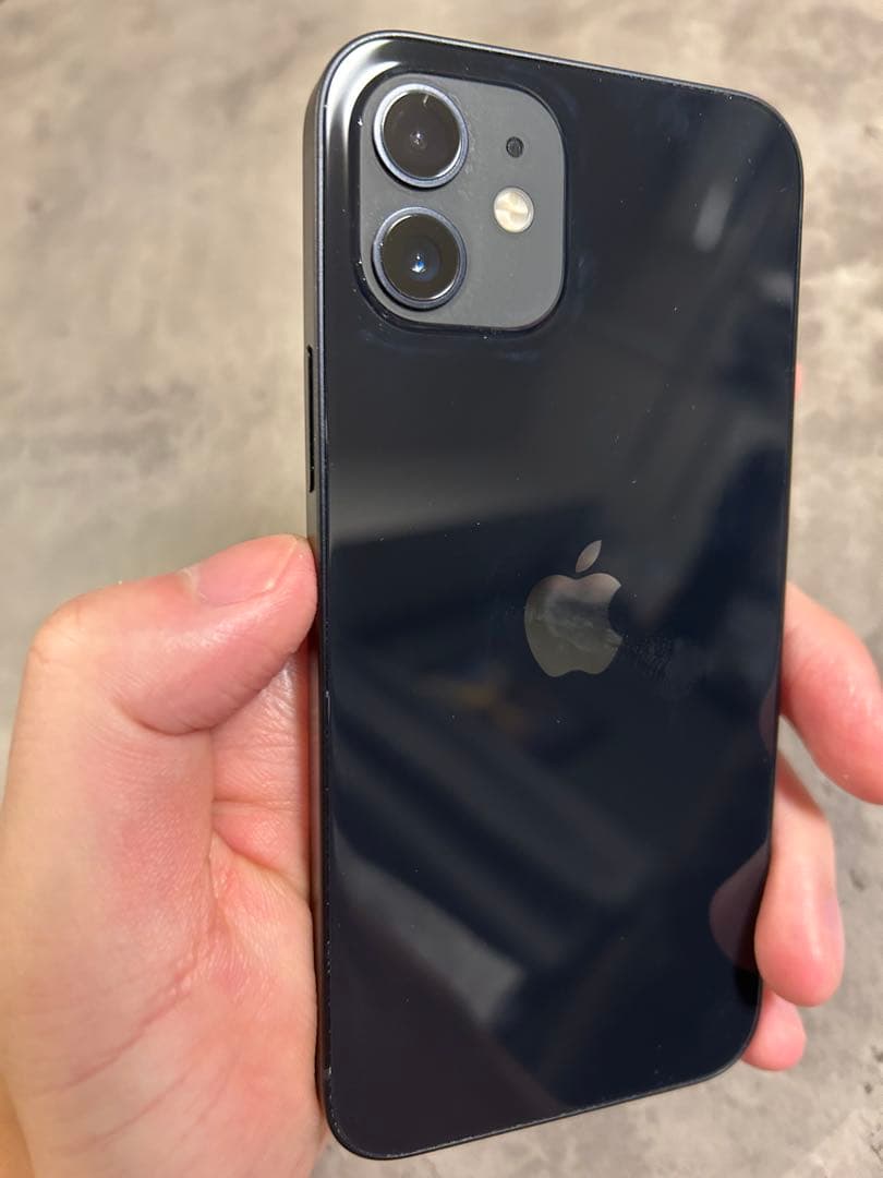 おまけ有【美品】電池85% iPhone12 128GB ブラック フィルム2枚
