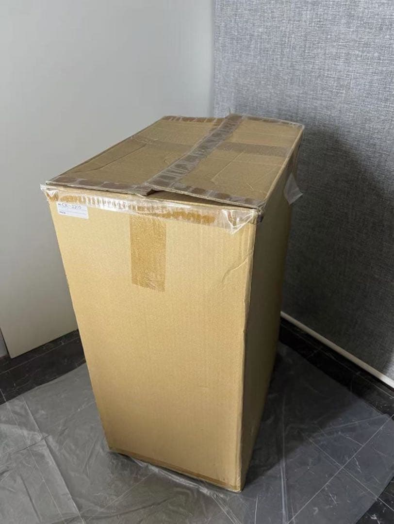 容量27Lプロスペック・前輪ストッパー付4輪キャリーコンテナCR-3300