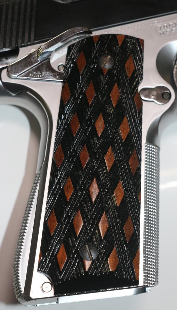 MGC ABS樹脂製モデルガン コルトガバカスタム　ナショナルマッチ 合法品