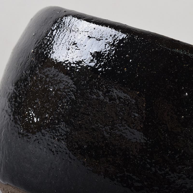 楽吉左衛門　九代了入作　黒楽茶碗　銘杏都　仕覆付　清水公照極め箱　M　R8580