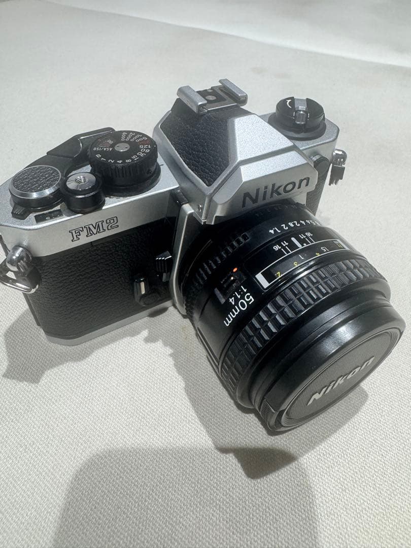 Nikon FM2 一眼レフカメラ 50mmレンズ付き