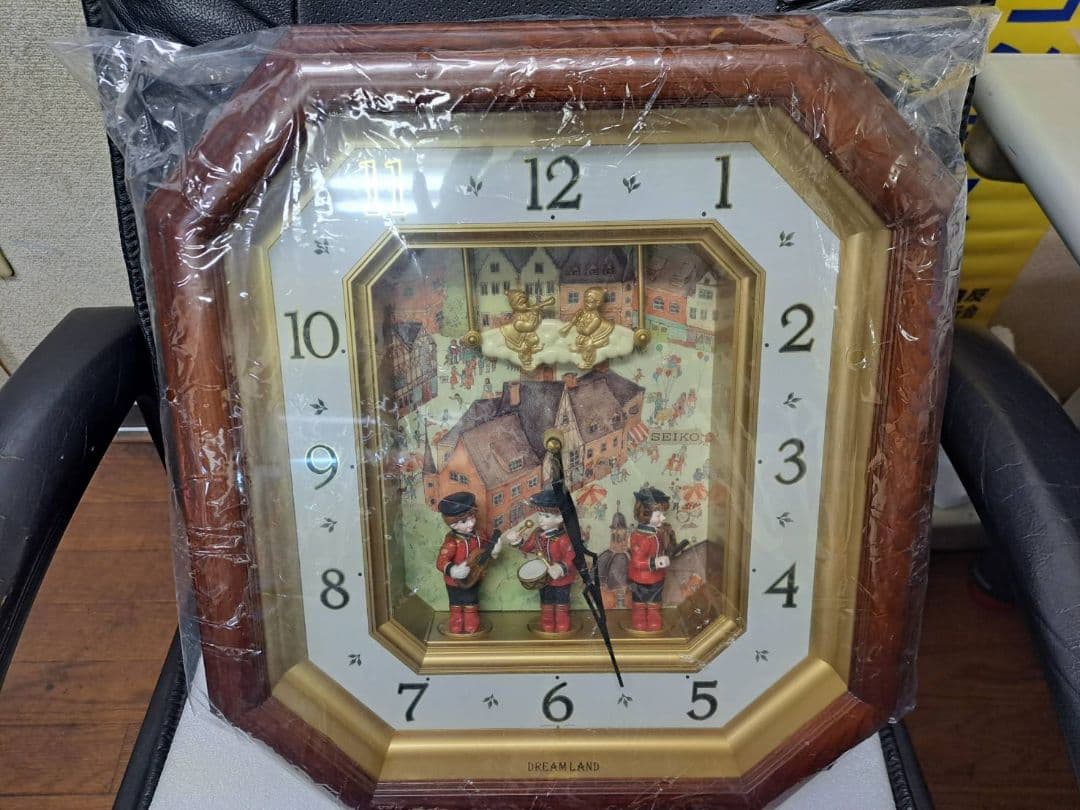 センコー　ドリームランド　壁掛け時計