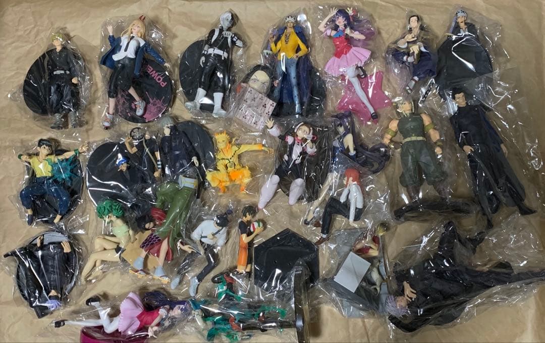 フィギュア46体まとめ　ワンピース　ナルト　銀魂など