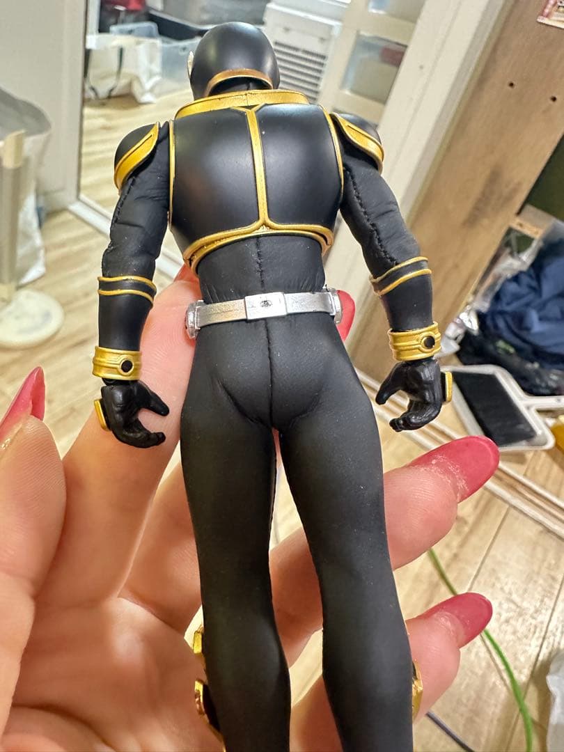 Shフィギュアーツ 仮面ライダー アメイジングクウガ rah化改造塗装完成品