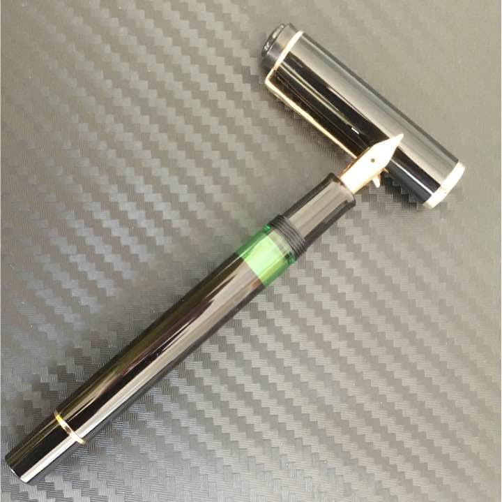 【新品格安】PELIKAN 万年筆 F