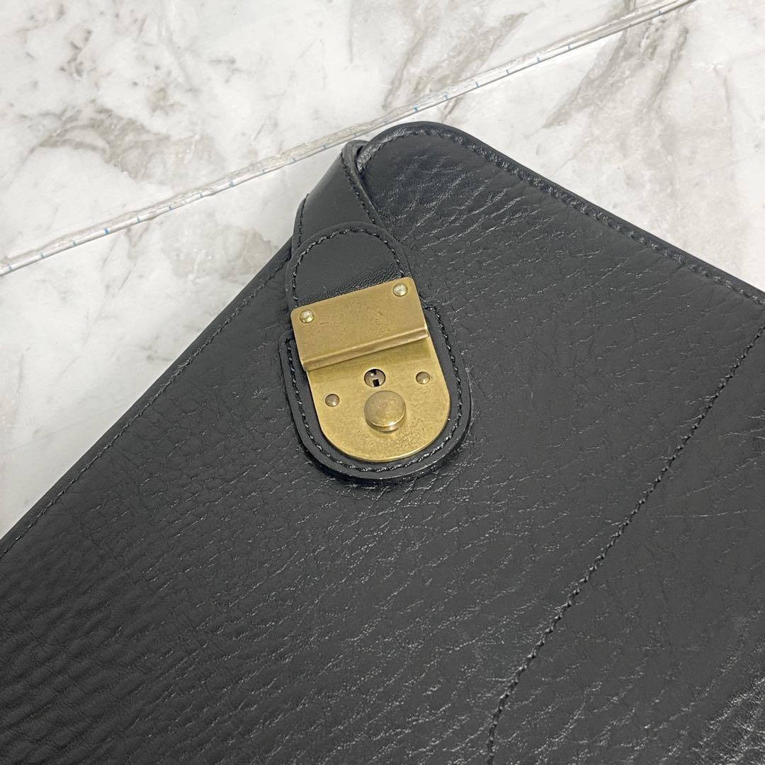 極美品　バーバリー　ホースロゴ　チェック　レザー　ビジネスバッグ　A4収納　鍵