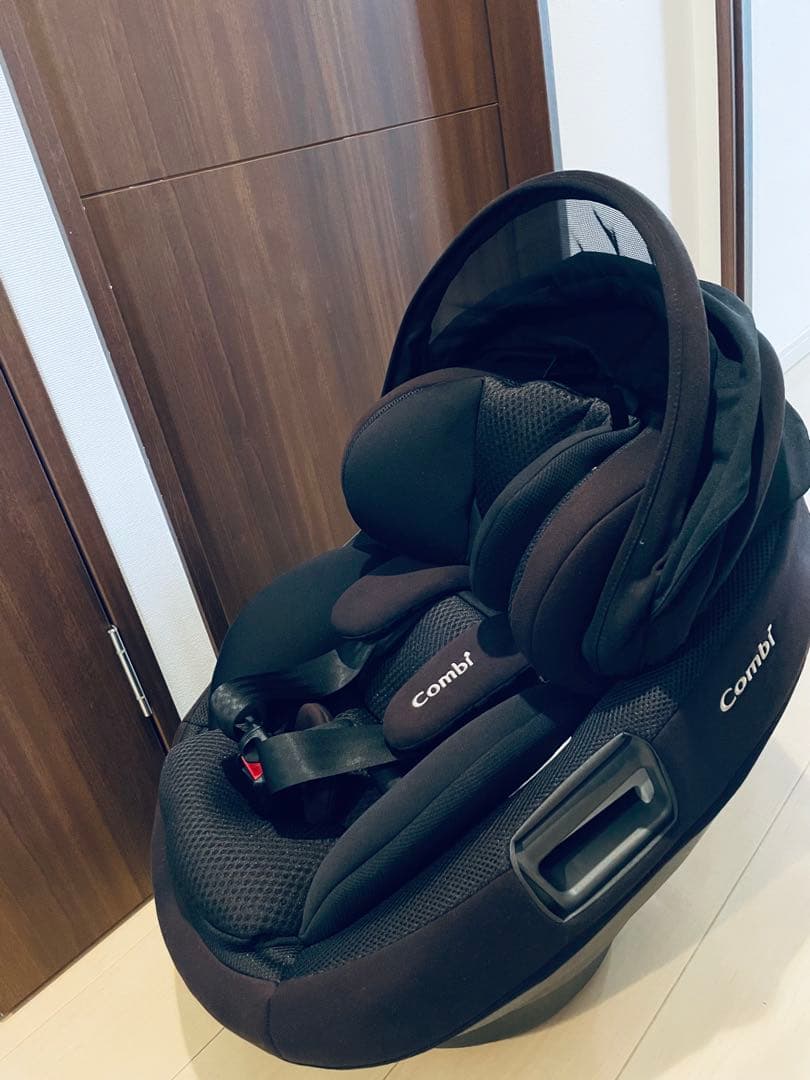 【最上位モデル】combi チャイルドシート THE S PLUS【プロ配送】
