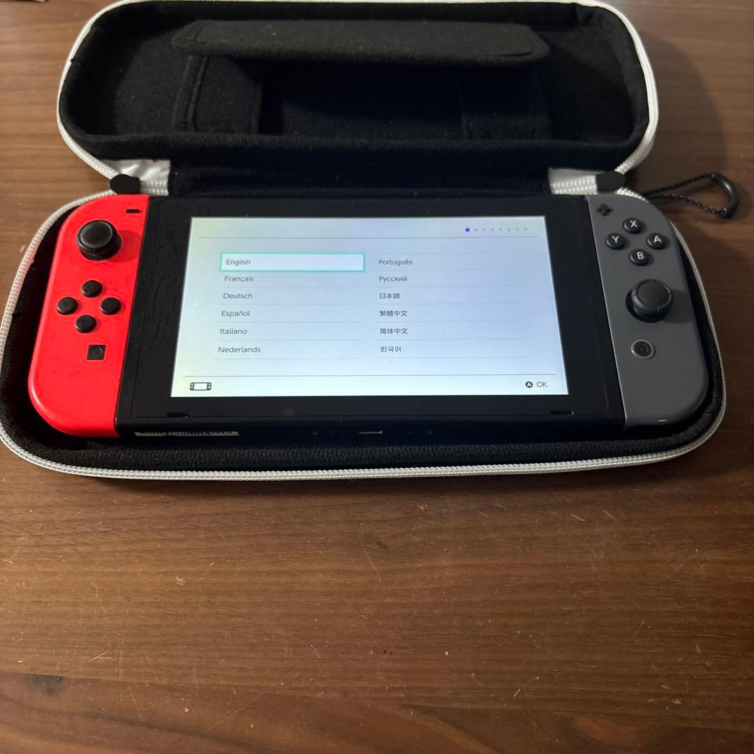 美品　Switch 本体