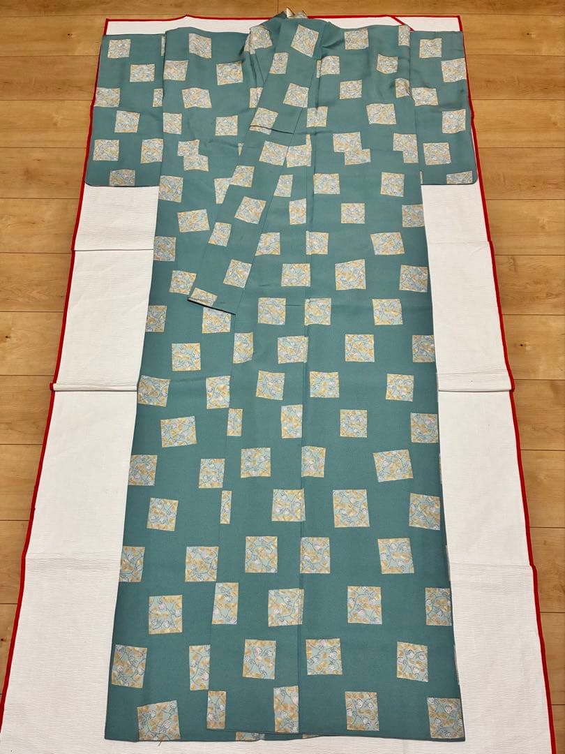 袷　小紋　苺の千代紙　裄70cm 正絹　半衿おまけ付き