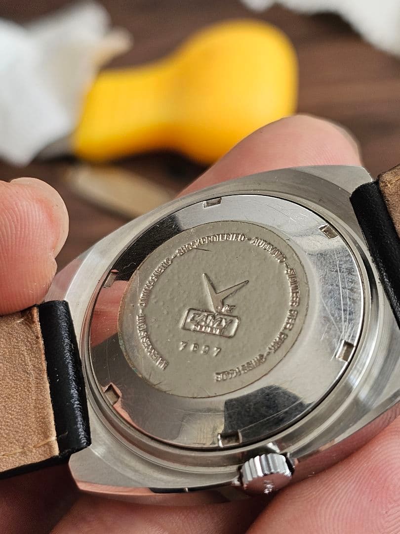 時計　CAMY GENEVE