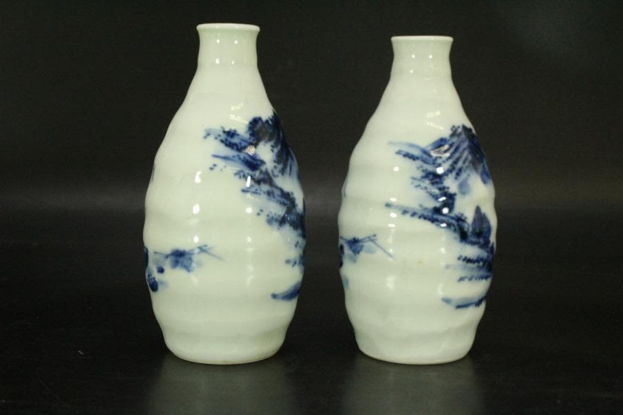 清水六兵衛 染付 山水画 瓶 一対(A631)