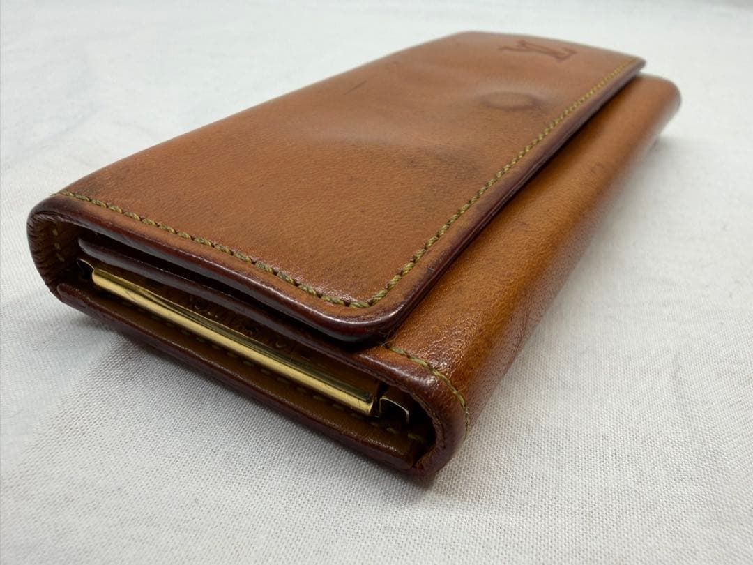 ルイ ヴィトン ミュルティクレ４ ノマド キャラメル M85072