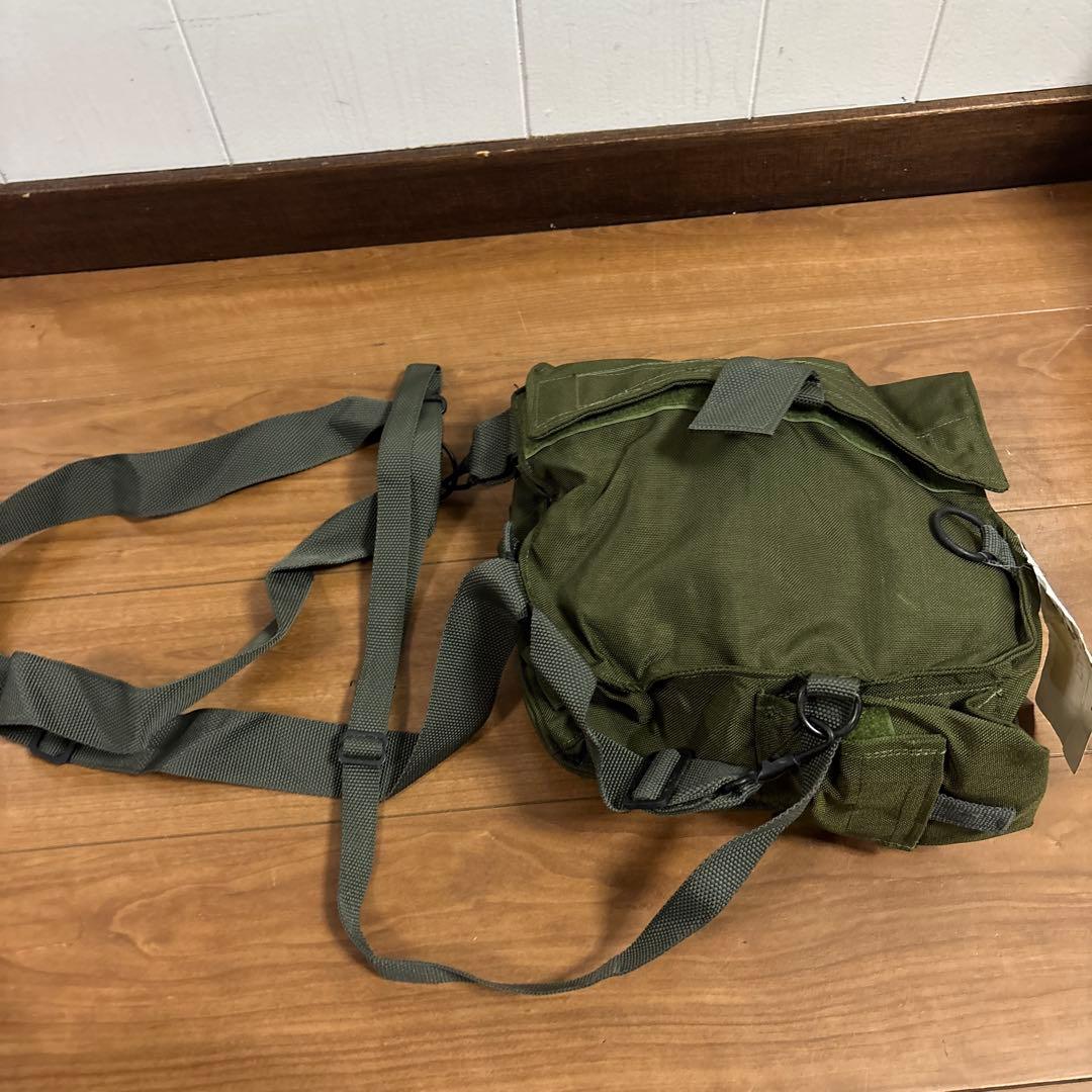米軍　実物　M40 GAS MASK ガスマスク　ケース付き　送料無料