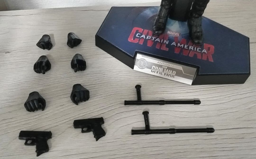 ホットトイズ　ブラック・ウィドウ